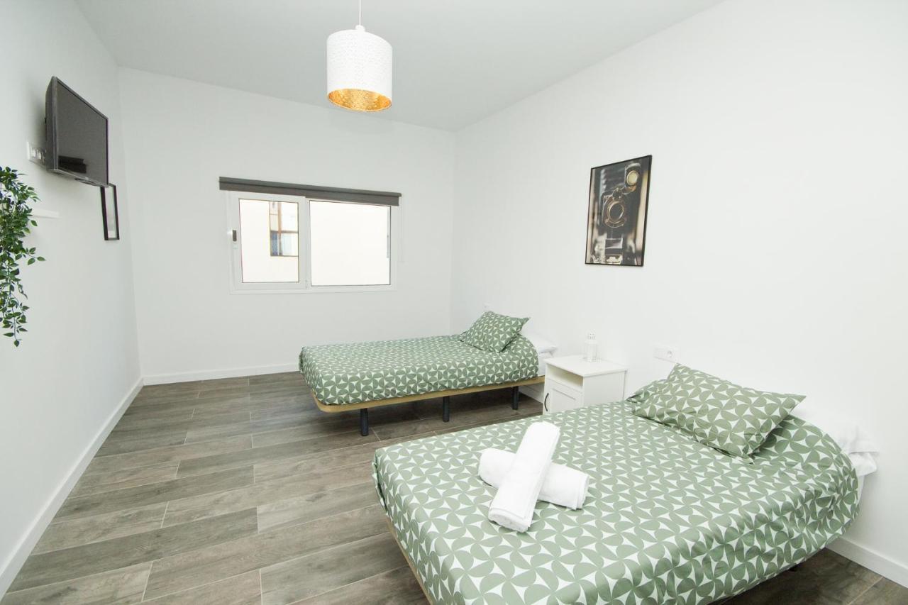 Los Alonsos - Open Mall - By Az Rentals Arrecife  Esterno foto